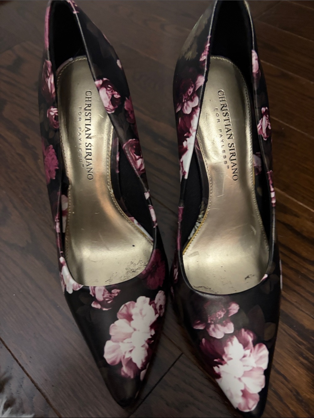 Christian Siriano Black Floral Pointed-Toe Pumps with Pink Blossoms